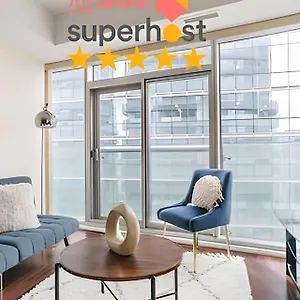 Holiday home Waterfront 1 Bdr, 2bed, Cn Tower, Parking 4 Guests, Toronto
