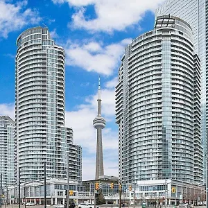 Apartment Waterfront Queens Quay West, Toronto